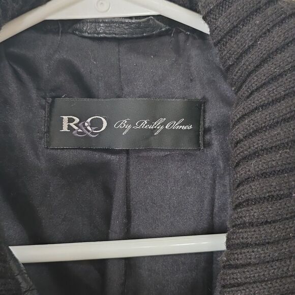 R&O Reilly Olmes 100% Genuine Leather Belted  Jacket size medium - Picture 2 of 13